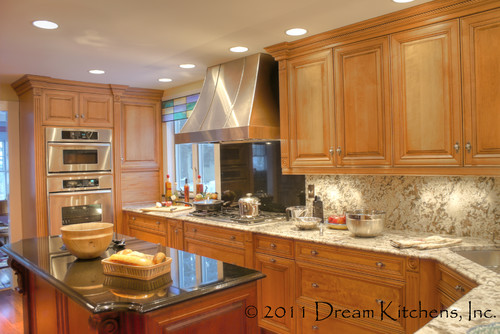 traditional-kitchen