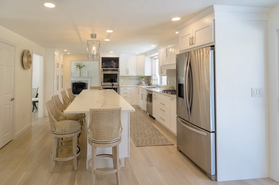 A heavenly white custom kitchen!