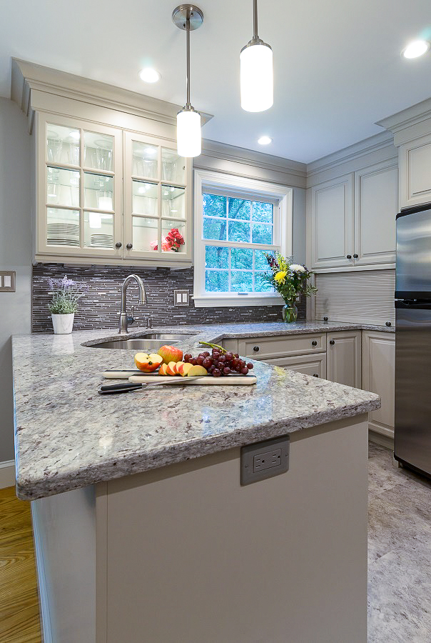 Small Kitchen Remodel

